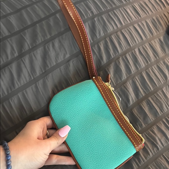 Dooney & Bourke Teal Wristlet - Picture 3 of 3